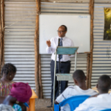/media/orig/Elder-Johnny-Badoo,-soixante-dix-de-linterregion-dAfrique-centrale,-sadresse-aux-membres-de-la-branche-de-Kakuma,-au-Kenya,-le-19-juin-2026..png