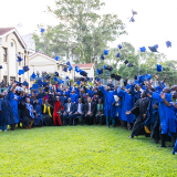 /media/orig/Les-diplomes-celebrent-apres-la-ceremonie-de-fin-du-programme-BYUPathway-a-Nairobi,-au-Kenya,-le-25-avril-2026..png