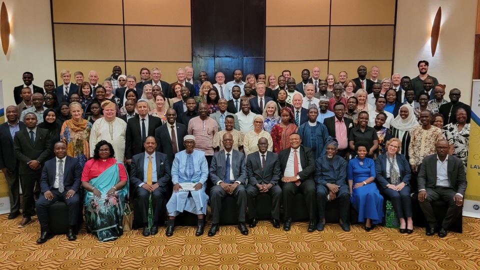 Photo de groupe des participants à la conférence ACLARS à Kigali, au Rwanda, le 18 mai 2026.